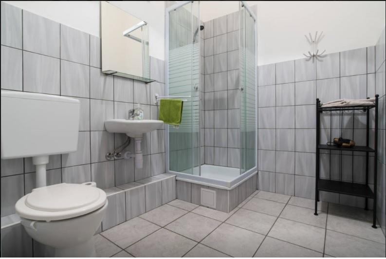 Sparrowl Apartments بودابست الغرفة الصورة